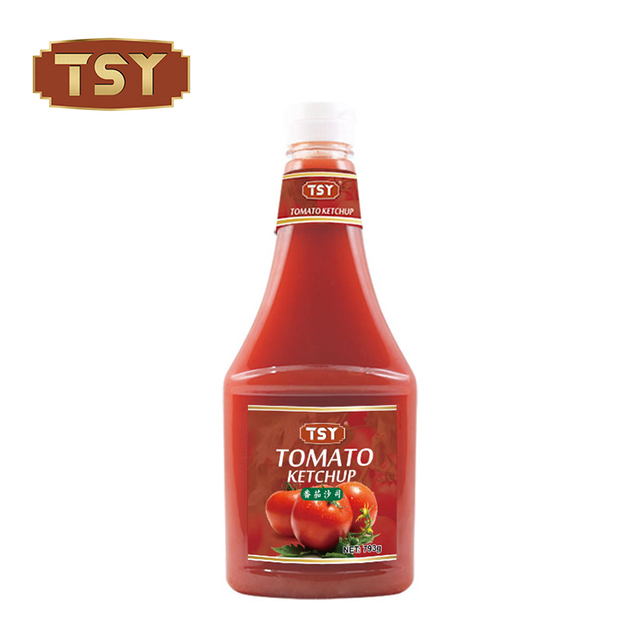 Ketchup de tomate em frasco de plástico com tamanho acessível de restaurante de 25kg para espaguete