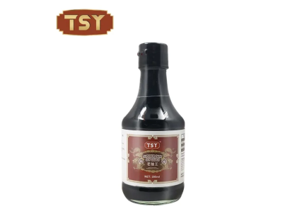 O molho de soja escuro é diferente do molho de soja normal?