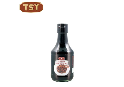 Como o molho de soja fica escuro?